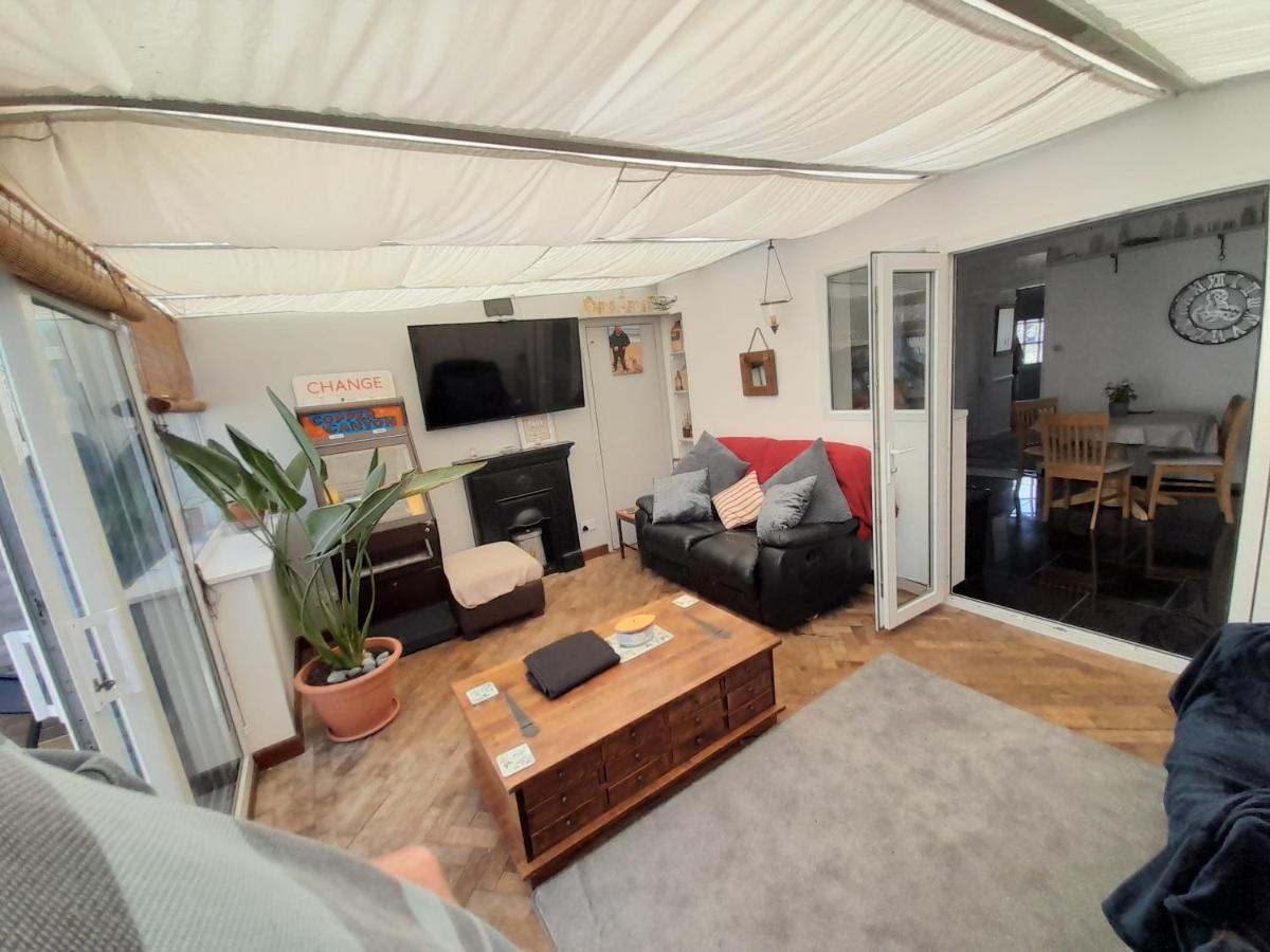 The Homestay Get Away Margate Exterior photo