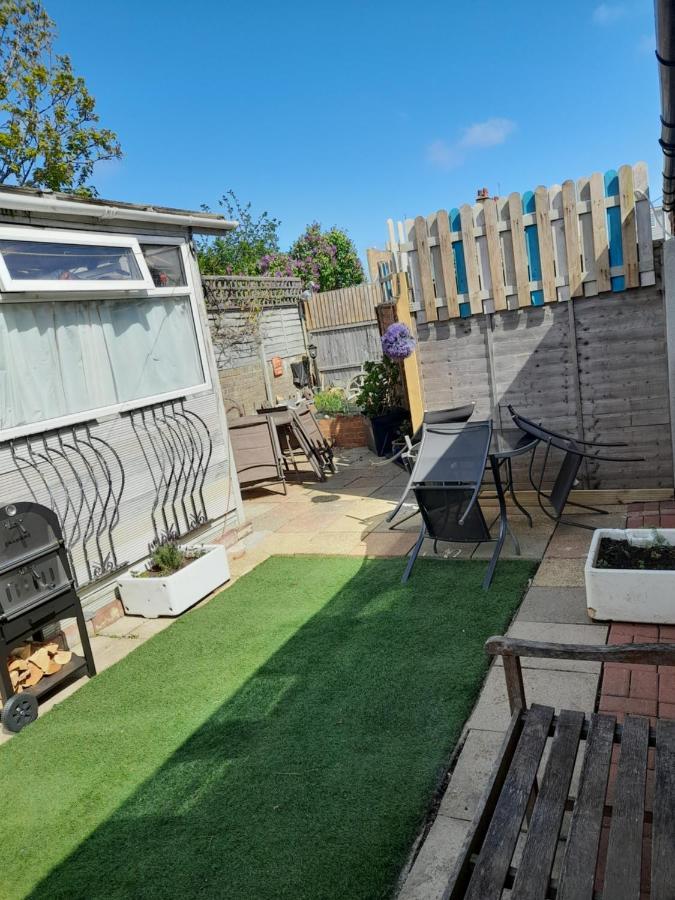 The Homestay Get Away Margate Exterior photo